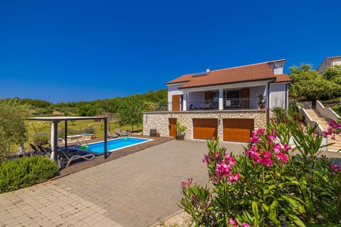 Natural landscape, Pool view, Swimming pool, sunbed