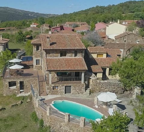 Bird's eye view, BBQ facilities, Banquet/Function facilities, Pool view