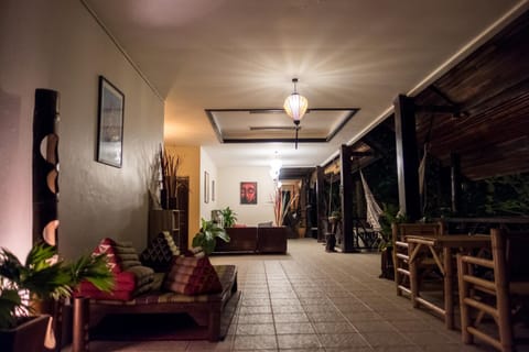Communal lounge/ TV room, Facade/entrance, Balcony/Terrace, Garden view
