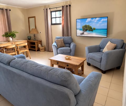 TV and multimedia, Living room, Dining area