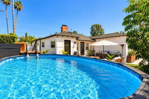 Patio, Summer, Garden, Seating area, Swimming pool