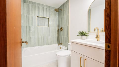 Toilet, Bathroom, Bath