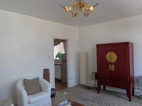 Property building, Photo of the whole room, Decorative detail