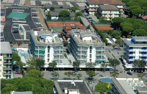 Property building, Bird's eye view