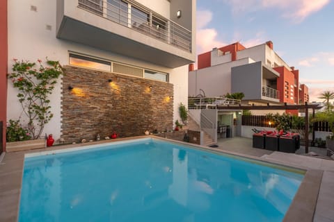 Balcony/Terrace, Pool view, Swimming pool