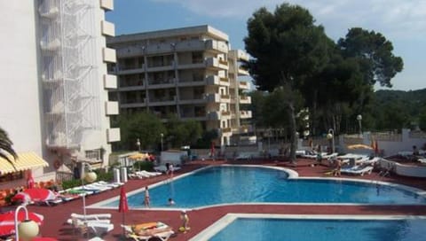 Off site, Swimming pool, Swimming pool, Sports, Entertainment
