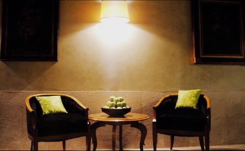 Lobby or reception, Decorative detail