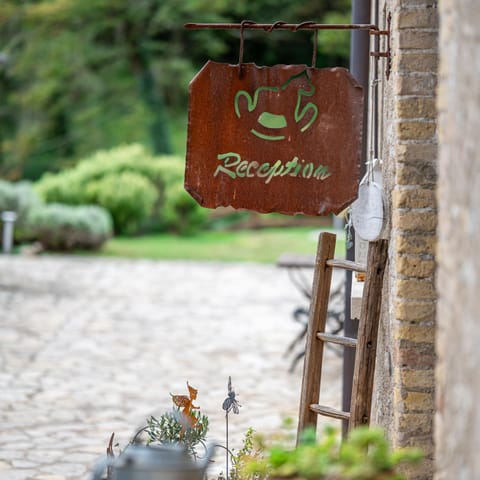 Property logo or sign, Garden