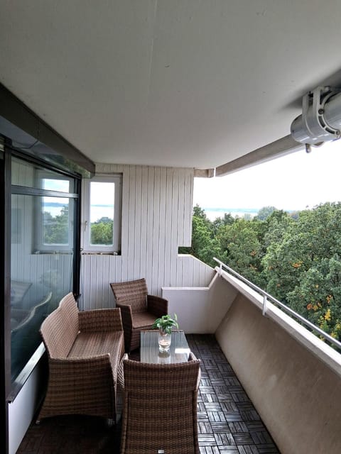 View (from property/room), Balcony/Terrace