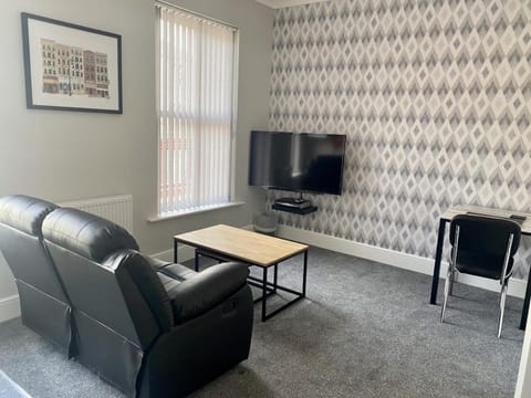 Jeffersons Hotel & Serviced Apartments Apartment hotel in Barrow-in-Furness