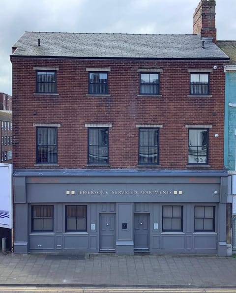 Jeffersons Hotel & Serviced Apartments Apartment hotel in Barrow-in-Furness