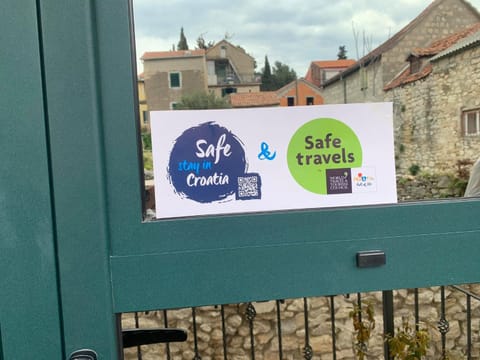 Logo/Certificate/Sign