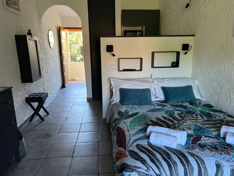 Le Clos des Arbousiers House in Linguizzetta