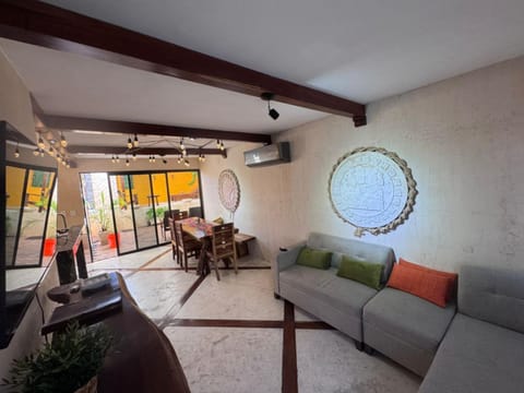 Seating area