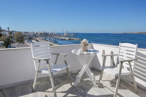 Alexandra's Rooms Apartment hotel in Paros