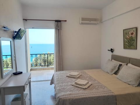 Livikon Studios & Rooms Apartment in Crete