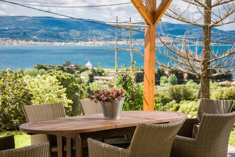 Patio, Natural landscape, Garden, View (from property/room), Balcony/Terrace, Landmark view, Sea view