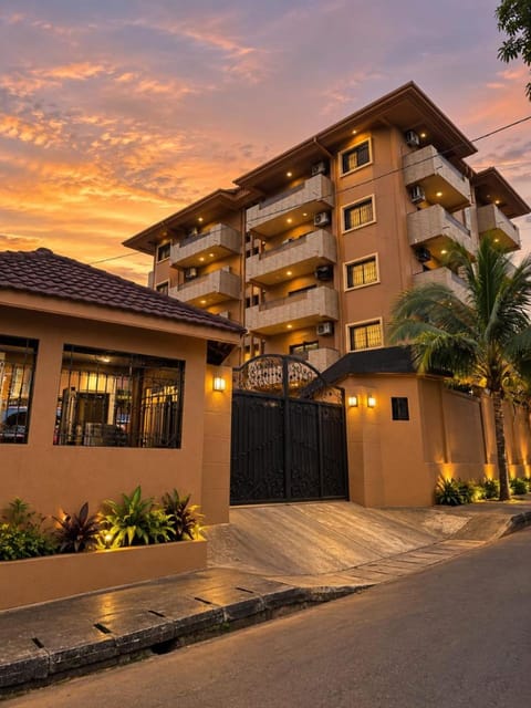 Property building, Neighbourhood, Street view