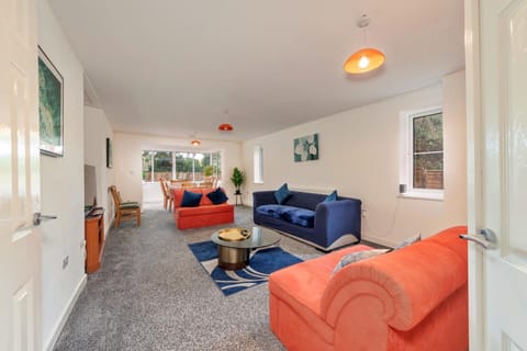 Communal lounge/ TV room, Living room