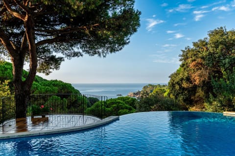 Sea view, Swimming pool