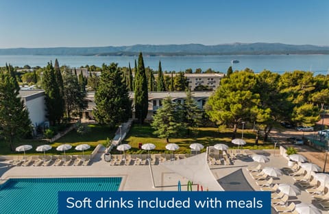 Property building, Pool view, sunbed