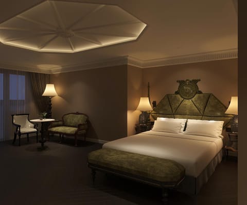 Bed, Living room, Photo of the whole room, Seating area, Bedroom