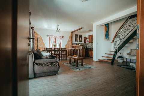 Living room, Seating area, Dining area