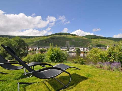 Garden, Balcony/Terrace, Garden view, Landmark view, River view