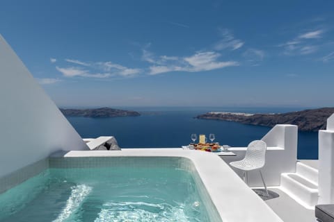 Hot Tub, Balcony/Terrace, Sea view, Breakfast