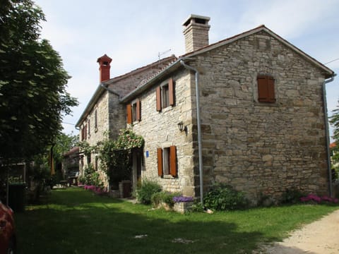 Facade/entrance, Street view