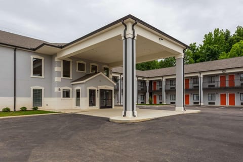Property building, Facade/entrance, On site