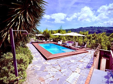 La Villetta - cozy house with parking, wifi, wall box and air conditioning House in Rapallo