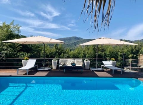 La Villetta - cozy house with parking, wifi, wall box and air conditioning House in Rapallo