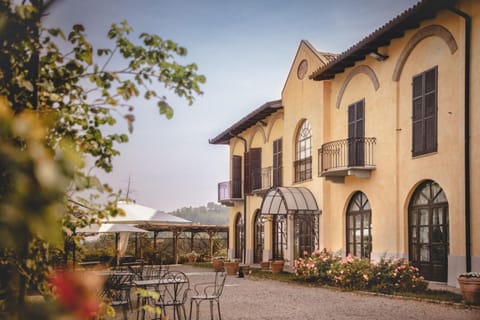 Property building, Patio, Garden view