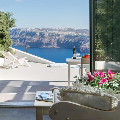 Patio, Day, Living room, Seating area, Mountain view, Sea view, Swimming pool, Swimming pool