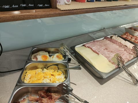 Food, Breakfast, Continental breakfast, Buffet breakfast, Italian breakfast