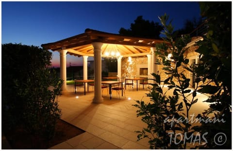 BBQ facilities, Garden, Communal kitchen