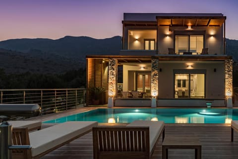 Property building, Facade/entrance, Swimming pool