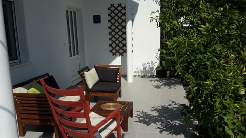 Day, Summer, Garden, Balcony/Terrace, Balcony/Terrace, On site