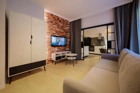 Kitchen or kitchenette, Living room