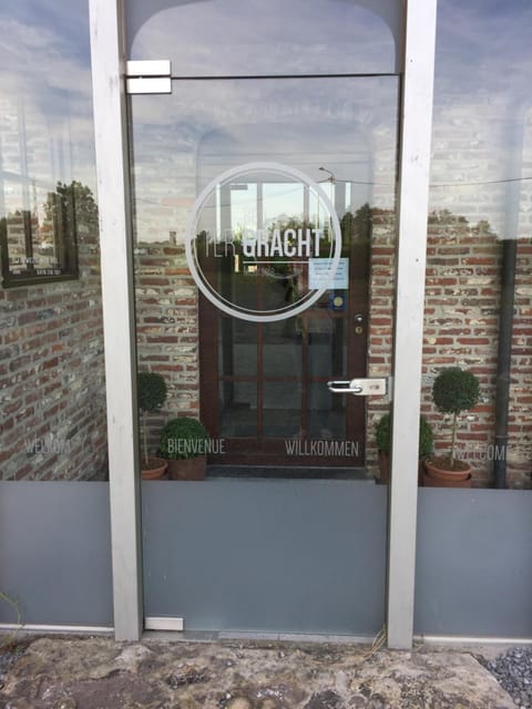 Facade/entrance, Property logo or sign