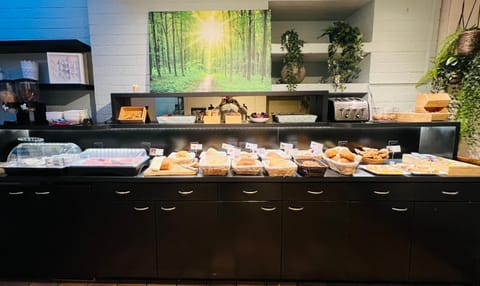 Food and drinks, Breakfast, Buffet breakfast, Buffet breakfast