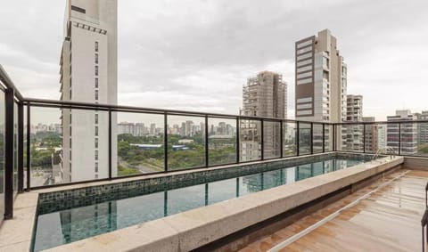 Solarium, Swimming pool