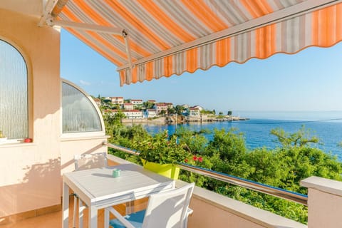 Apartments Luci and Kety Bed and Breakfast in Lun