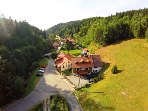 Property building, Facade/entrance, Neighbourhood, Bird's eye view, View (from property/room), Street view