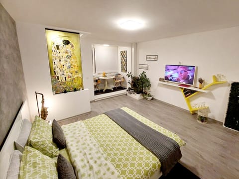 The Kiss Apartment Apartment in Timisoara