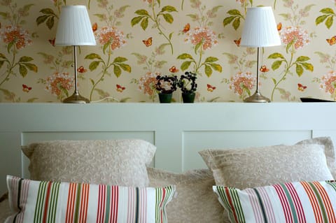 Bed, Decorative detail