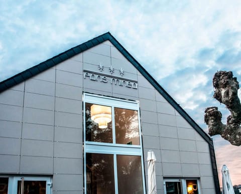 Facade/entrance, Property logo or sign