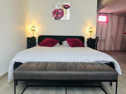 Bed, Bedroom