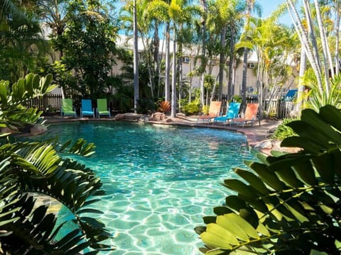 Day, Swimming pool, Swimming pool